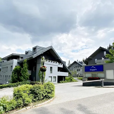 Apartman Resident A001 - Bezbarierovy Apartman Idealni Pro Rodiny S Detmi, V Tesne Blizkosti Anenskeho Udoli, Bobove Drahy, Ski Arealu, Ski Skoly, Free Parking, Free Wifi, Vyhled Do Zahrady S Posezenim Na Terase, Detske Hriste V Arealu Harrachov Exterior photo